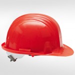 Casco L& R de seguridad fabricado en polietileno. Color: rojo.