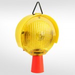 Faro unidireccional con 2 LED de alta intensidad.