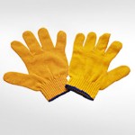 Guantes de tejidos punto jersey amarillo.